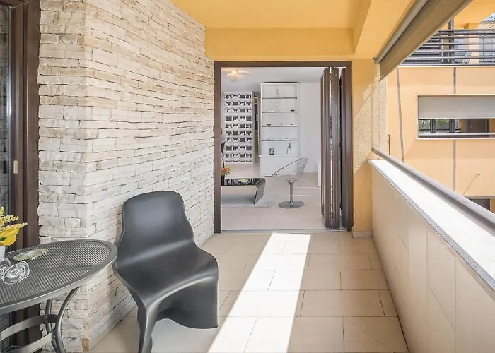 Apartment Residence Porec شقة
